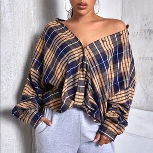 ✨ SOLD ✨ SHEIN | Batwing Sleeve Plaid Oversized Blouse